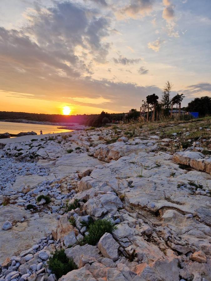 Bonvivan House Diminici ภายนอก รูปภาพ